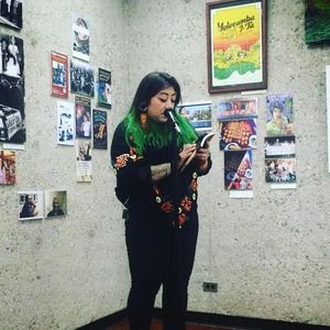 Meet your Posher, Cynthia